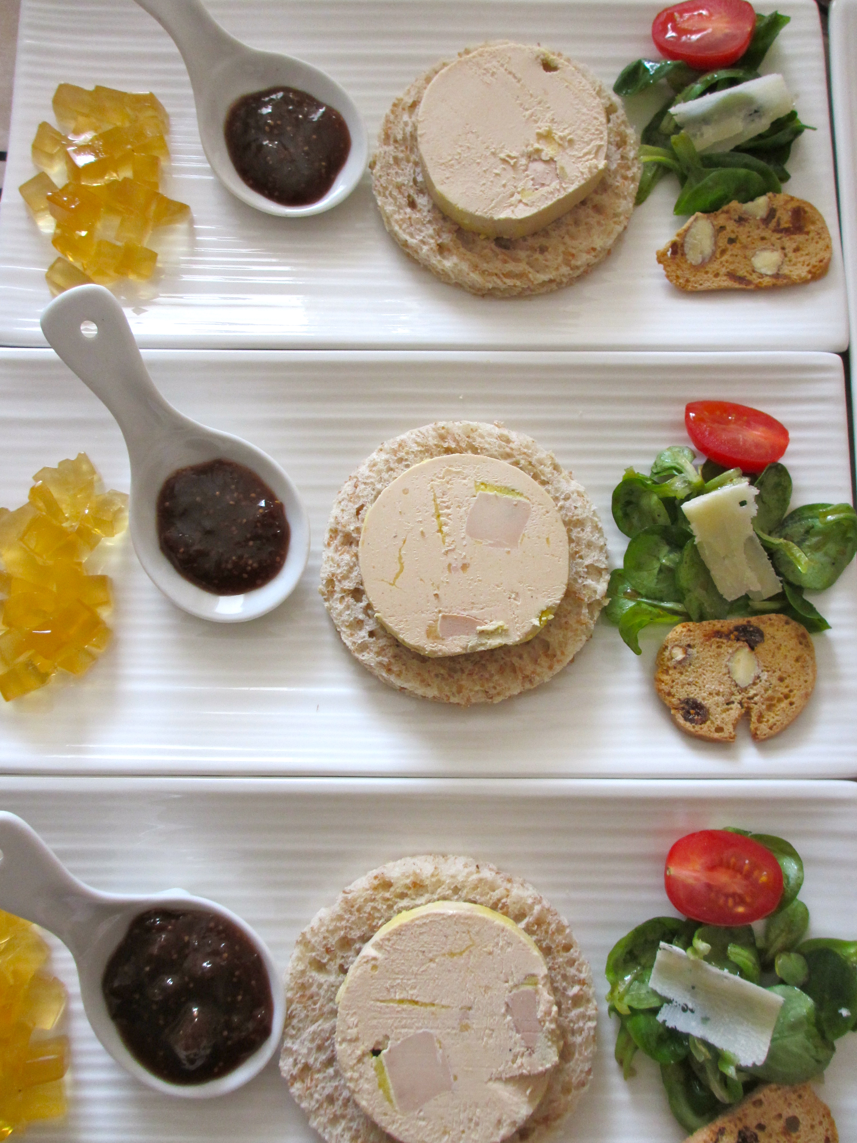 Présentation du foie gras à l'assiette - Idées de dressage original